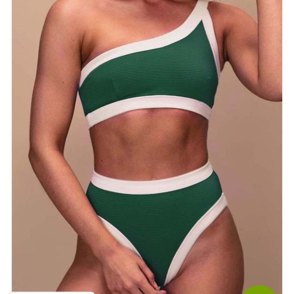 Roselypink One Shoulder Swimsuit